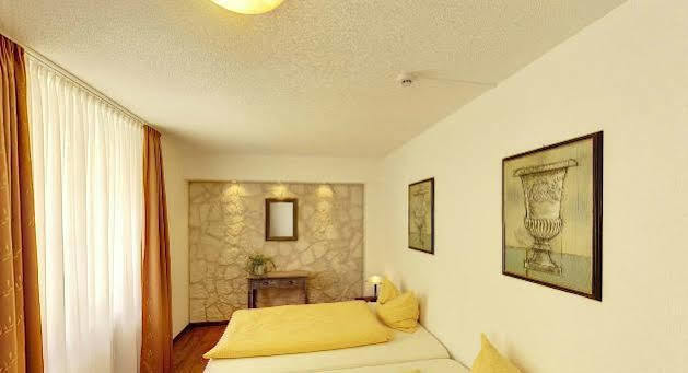 Zunfthaus Zu Wirthen Hotel Solothurn Kültér fotó